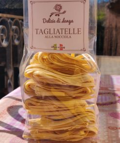 Tagliatelle di grano duro alla nocciola